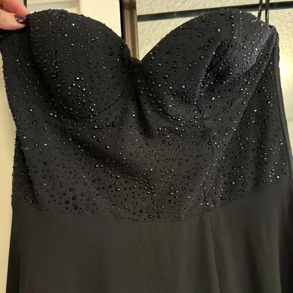 Strapless Black Dress - Picture 2 of 4